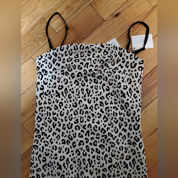 Cheetah print dress - Picture 3 of 5